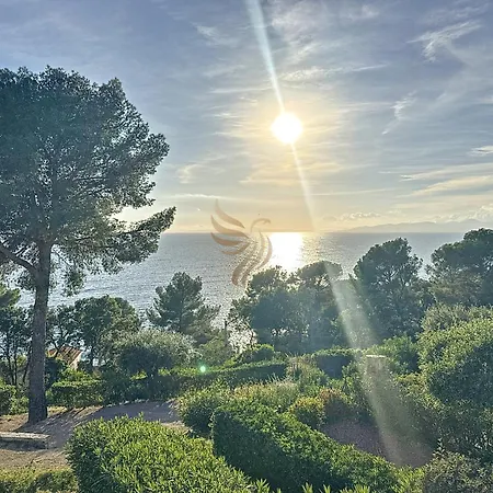 Apartment Panorama Du Levant - Vue Panoramique 4 Pers 400m - Parking - Capitalchic Services Raphael Saint-Raphael (Var)